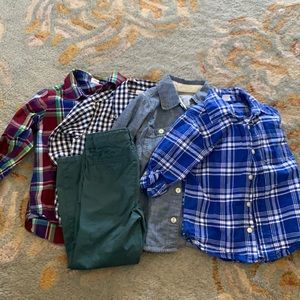 Boys 4T long sleeve button shirts